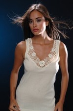 Da.Unterhemd mit extra breiter