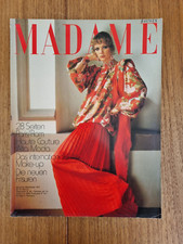 Madame Mode Modezeitschrift