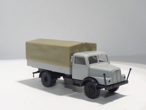 Brekina ifa 4000 1 - brekina, s