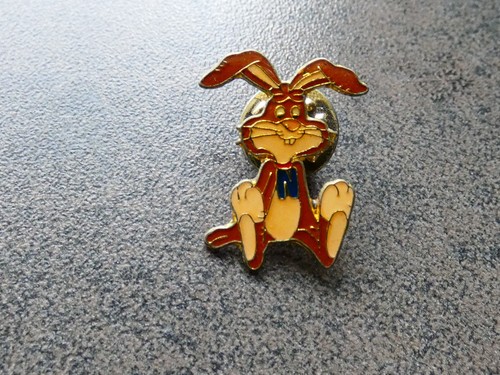 Vintage pin button - vintage,