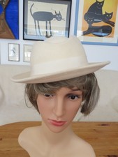 VINTAGE - Damenhut, creme, Filz, Durchmesser 18 cm (1701-04)