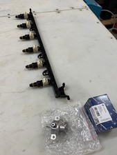 BMW E28 E30 520i 320i 525e 325e M20B27 Einspritzdüsen Leiste Bosch 0280150716 