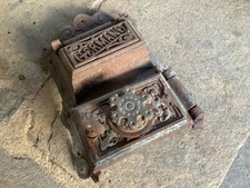 antike Ofenklappe Jugendstil Gusseisen alte Ofentür ca. 25cm x 35cm Kanonenofen