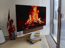 BeoVision Theatre 77 4K HDR