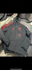 Original FC Bayern München Stadionjacke Winterjacke mit Sponsor Gr.M