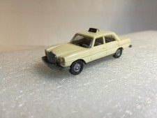 Mercedes-Benz 200/8 Taxi creme,  WIKING 1:87, Fehlteil