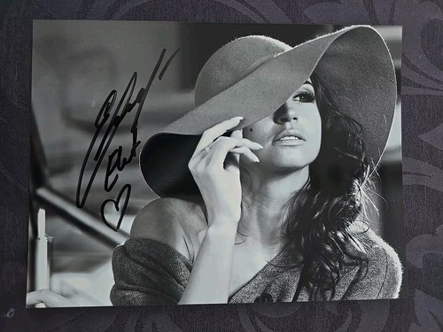 Ekaterina leonova autogramm - ekaterina,