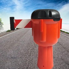 Leitkegelaufsatz mit Absperrband rot/weiß schraffiert