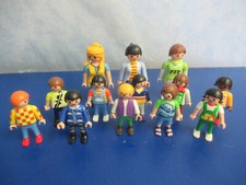 3 x Erzieher + 10 Kinder zu