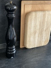 Peugeot Pfeffermühle, schwarz lackiertes Buchenholz, 40 cm, NP: € 80,00!