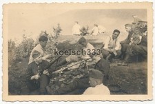 Foto Soldaten der Wehrmacht beim Waffen reinigen in der Eifel MG 34 Gewehr K 98