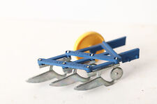 Britains 1:32  Anbauteil dreischar Pflug   (313129)