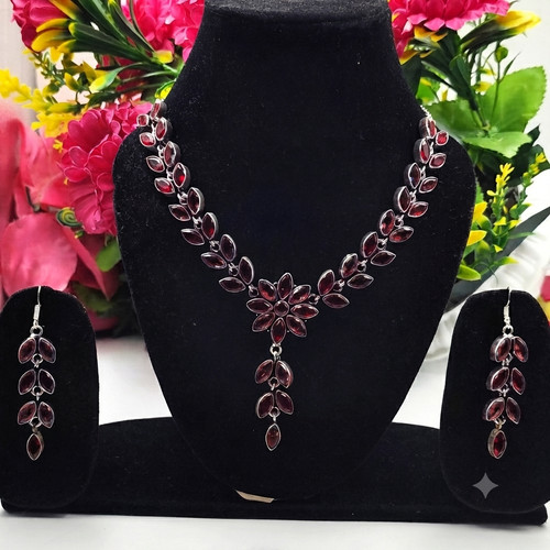 Handgefertigte schmucksets aus - handgefertigte,