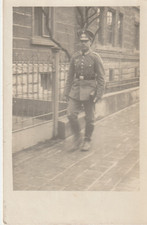 Foto Ak. Soldat mit Schirmmütze 2WK Wehrmacht Foto ww2
