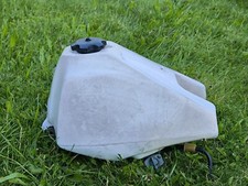 Yamaha PW 80 Tank Kraftstofftank Tankdeckel Benzinhahn Mini Moped (Bj. 91/ 92)