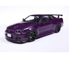 421186489 s1804311 nissan - 1:18,