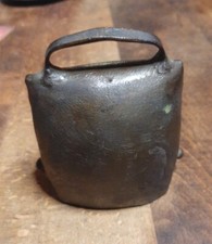 Antike Alte Kuhglocke 8 x 8 cm sehr schöner Klang Glocke Ziegenglocke Handarbeit