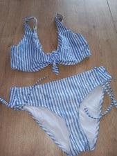 Bikini Set  Bügel GR:  M/40 75F Cup