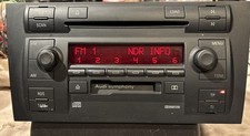 Org. Audi SYMPHONY II Autoradio 4B0035195HX + Code Radio OK CD Player ist Defekt