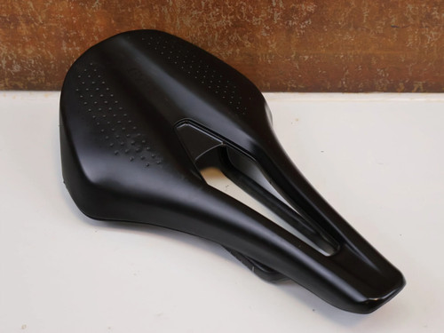 Fizik tempo argo sattel - argo, r1