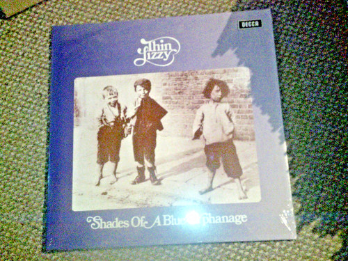 Thin lizzy shades a - thin,