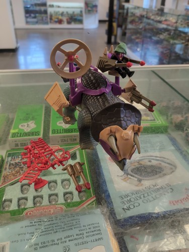 Dino riders triceratops - dino, tyco