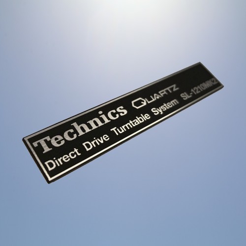 Technics emblem gequetscht - technics,