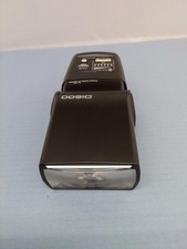 NISSIN DI600 Blitz Speedlite