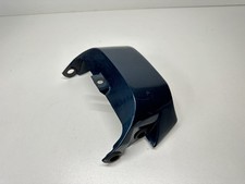 MITTELVERKLEIDUNG HINTEN