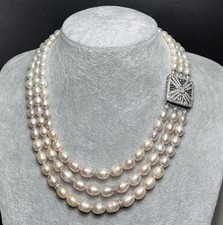 Perlenkette Dreireihig Länge 42 Cm Naturperlen Weiß und Rose mit Silber