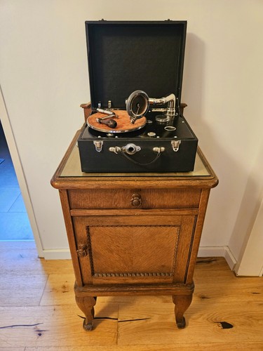 Majesta grammophon 1930 - majesta, ❤️