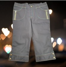 SOGO Womens Size S Crop Capris