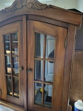 Kleine Vitrine 48 cm x 62 cm x 14 cm mit Einlegeböden und Glastüren