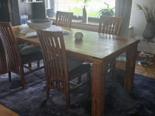 Eleganter Esszimmertisch mit 6 Stühlen, Vollholz