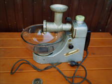 Küchenmaschine "Komet" aus