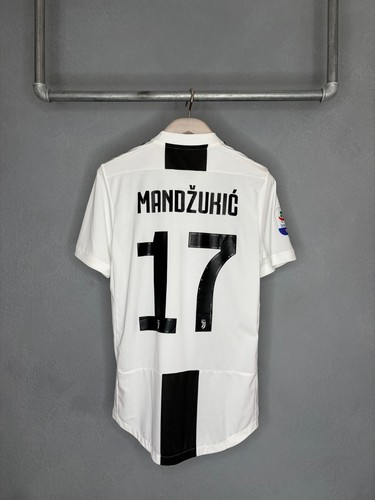 Juventus turin mario - •,