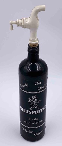 Giftspritze flasche ausgießer - giftspritze,