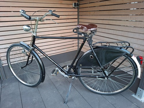 Vintage oldtimer batavus - vintage,