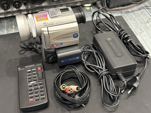 Sony dcr pc100e minidv - dcr-pc100e,