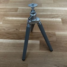 📸 INJECTA INES Fotostativ