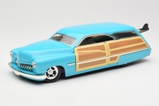 27806 Mercury Merc Woodie Blue Hot Wheels 1/18