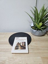 THE FOUNDLING FOX: HOW THE