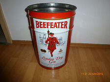 alte Sitztonne aus Blech