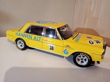 Mercedes Benz 300 SEL 6.8 AMG 1971 Minichamps M.1:18 mit OVP und Vitrine