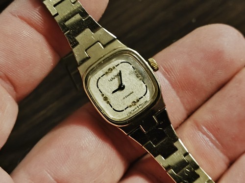 Vintage damenuhr chaika - vintage,
