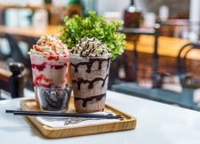 1200 Shakebecher
