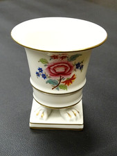 Z04  Herend Porzellan Väschen mit Blumendekor