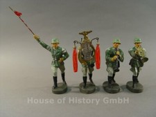 115777, Elastolin, 4 Musiker, Lyra, Flöte, Trompete, Tambourstab, 4 Soldaten
