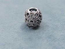 Pandora Offen gearbeitetes