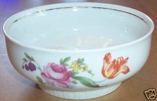 Hennerberg Porzellan Floral